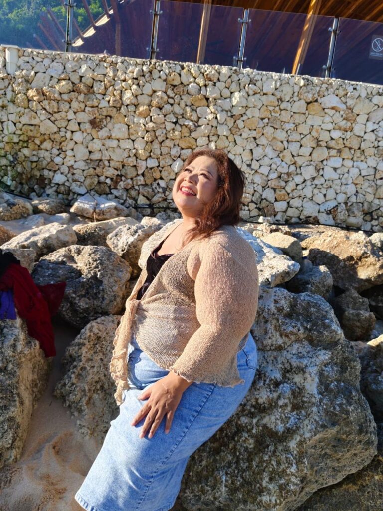 plus size knitwear shrug