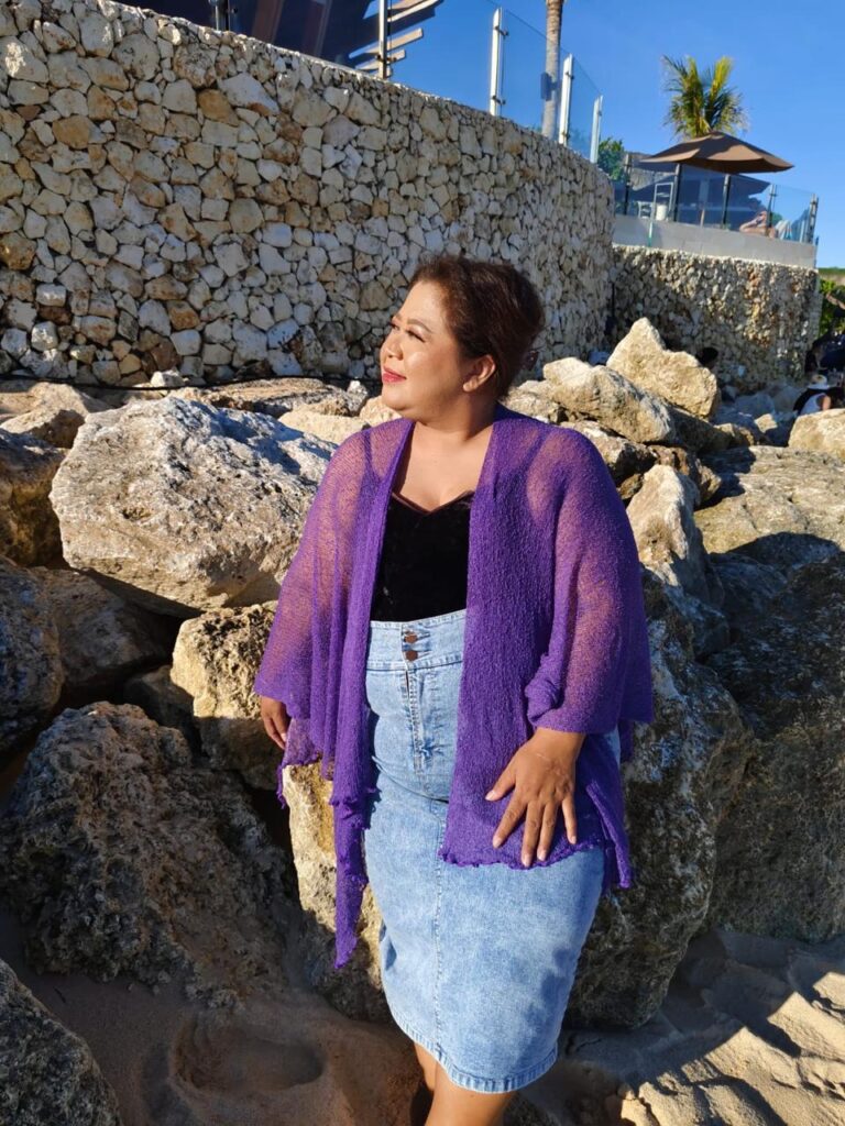 FINE KNIT SHRUG LArge SIZE FOR WOMEN